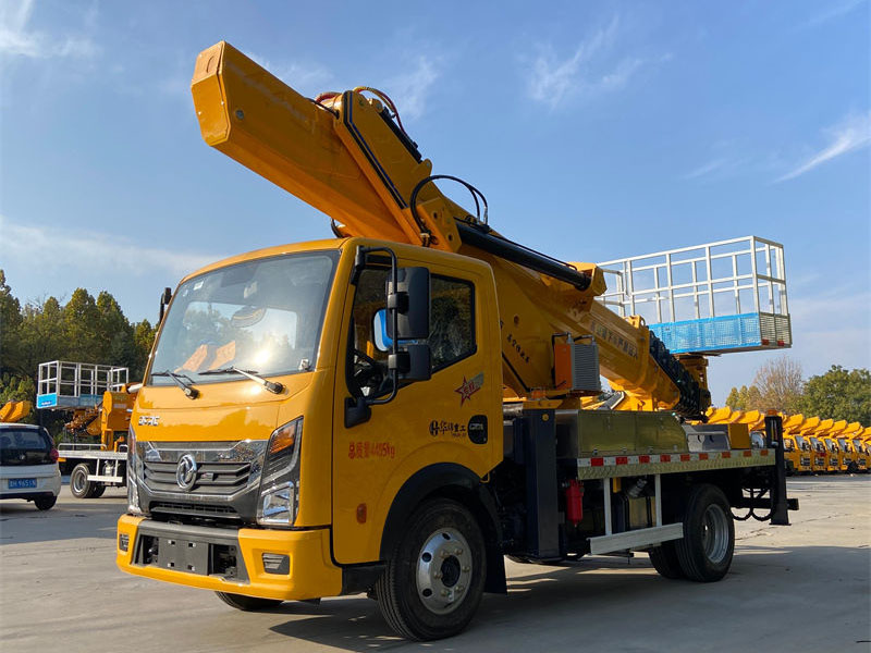 东风多利卡底盘